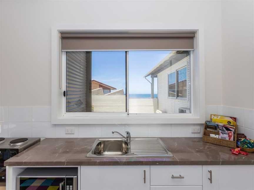 Wytonia Beachfront Accommodation, Port Fairy, VIC