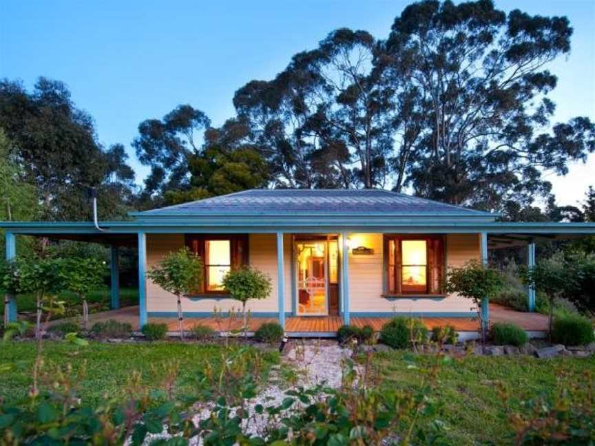 PEMBERLEY COTTAGE, Musk Vale, VIC