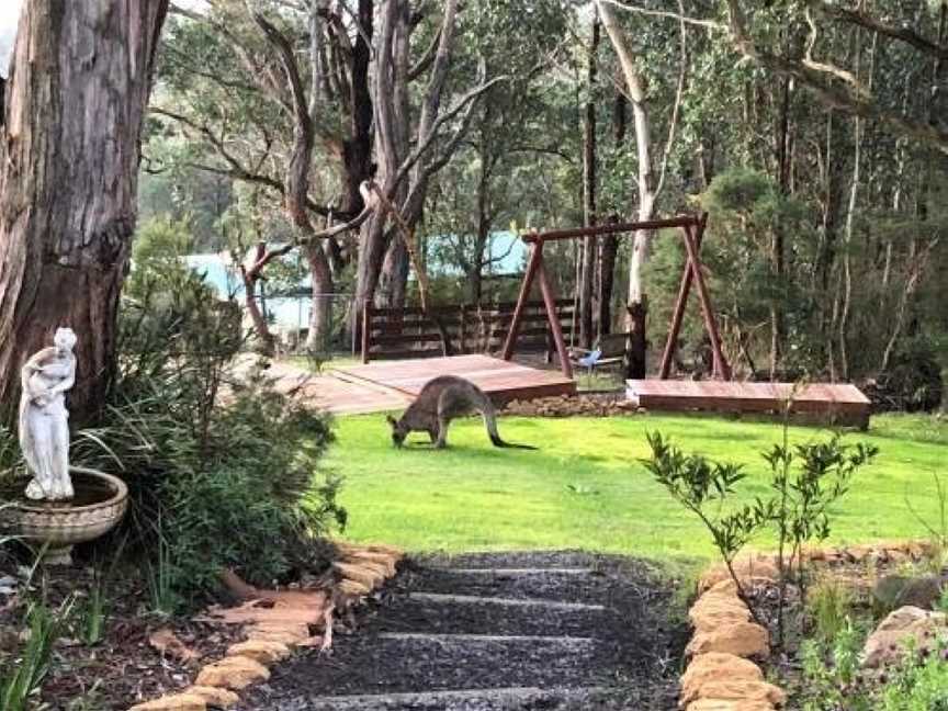 Southern Anchorage Retreat, Wattle Hill, VIC