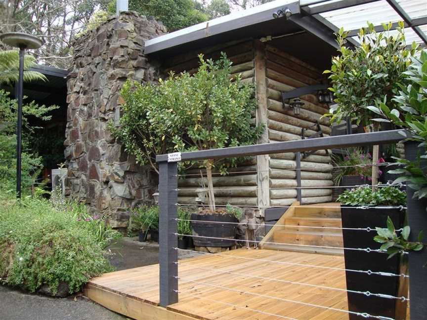 SUNWAY FARM & BREAKFAST AND ROSEBUD COTTAGE, Healesville, VIC