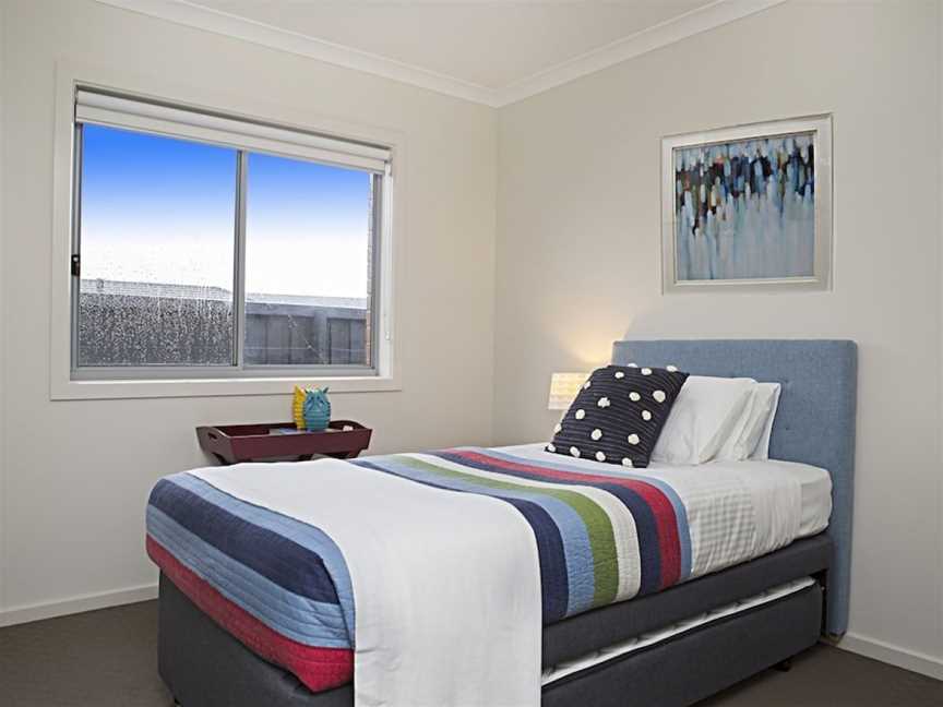 BOUTIQUE STAYS - Gumflower, Werribee, VIC