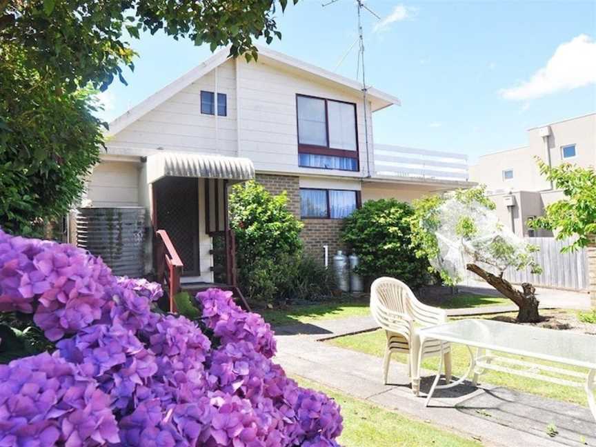 GETAWAY ON GARDEN - FREE WIFI - PET FRIENDLY (OUTSIDE ONLY), Inverloch, VIC