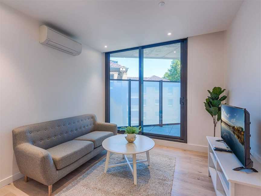 Lakeside 2 Bedroom Deluxe Apartment, Melbourne CBD, VIC