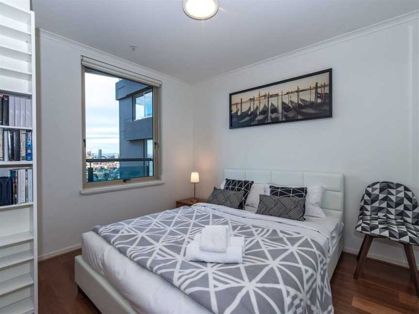 St Kilda Road Park View 3 Bedroom Luxury Apartment, Melbourne CBD, VIC