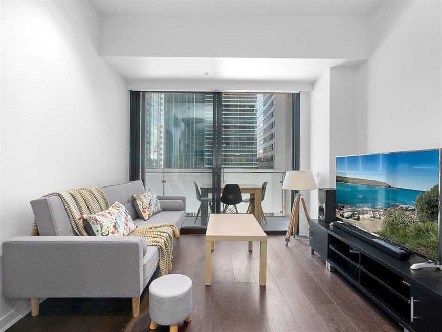 Edward - Beyond a Room Private Apartments, Melbourne CBD, VIC