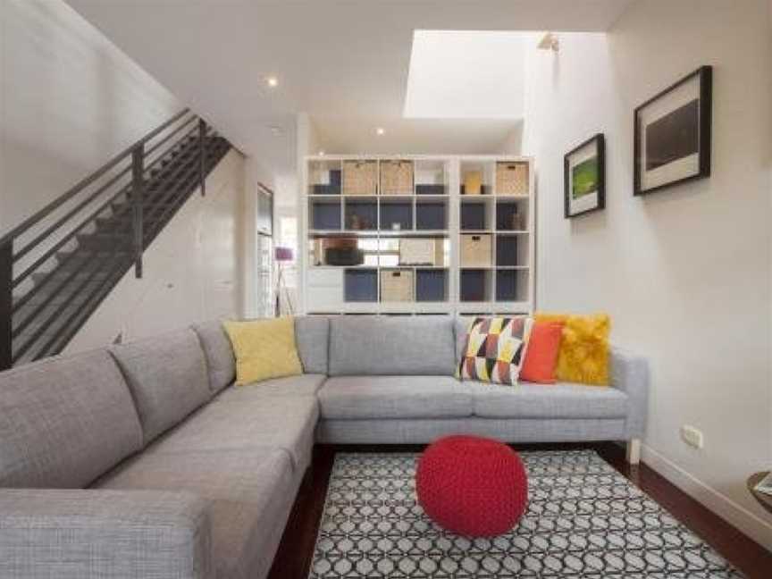 BOUTIQUE STAYS - Somerset Terrace, Townhouse in Richmond, Richmond, VIC