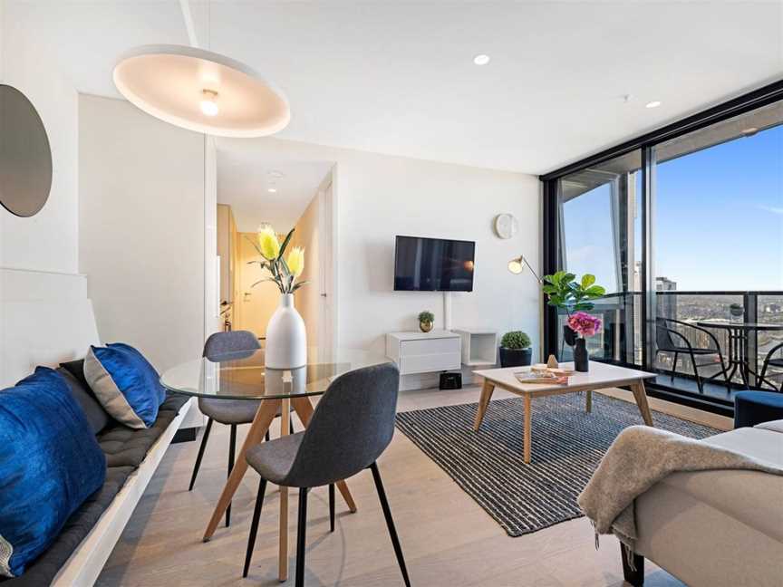 Melbourne City Centre 2 Bed APT POOL and GYM, Melbourne CBD, VIC