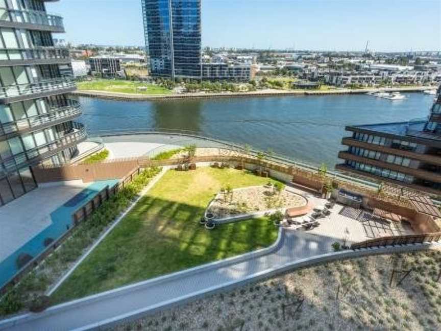 Wyndel Apartments - Riverside on Collins, Docklands, VIC