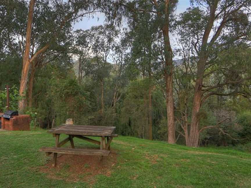 Kiewa Country Cottages, Tawonga South, VIC