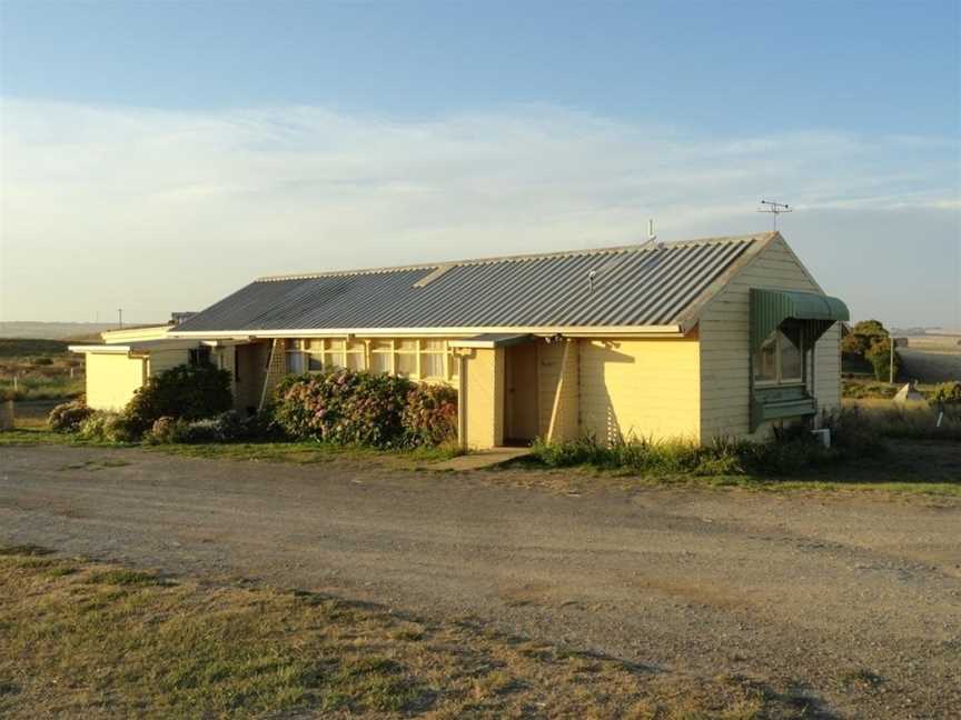 High View Family Cottages, Dennington, VIC