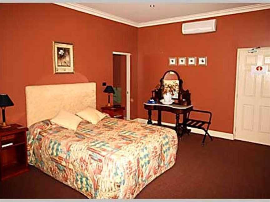 Grand Central Accommodation B&B Cobden, Cobden, VIC