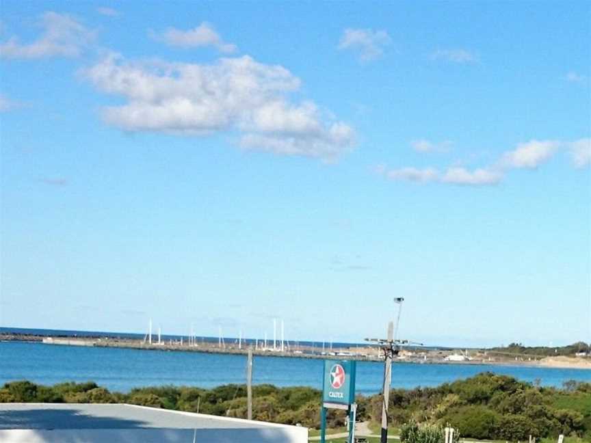 The Dolphin Apartments, Apollo Bay, VIC