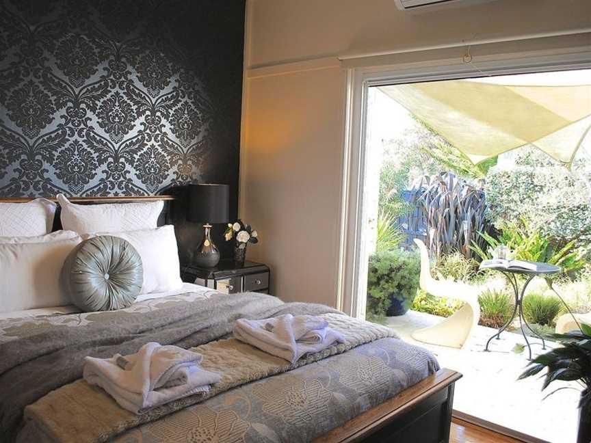 Bed of Roses, Accommodation in Apollo Bay