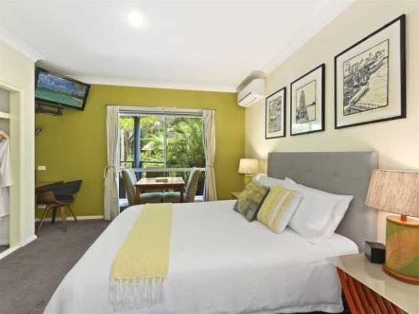 Azura Beach House B&B, Port Macquarie, NSW