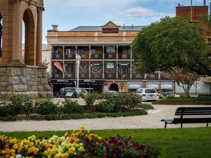 Bathurst Royal Apartments, Bathurst, NSW