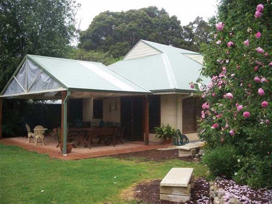 Canterbury Cottage, Accommodation in Northcliffe