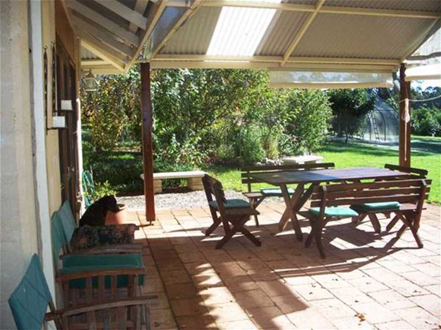 Canterbury Cottage, Accommodation in Northcliffe