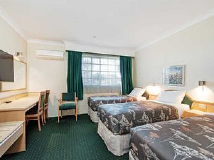 Colonial Terrace Motor Inn, Raymond Terrace, NSW