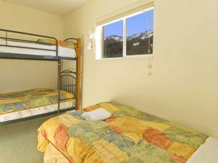 Bobuck 3B - Village, Thredbo, NSW