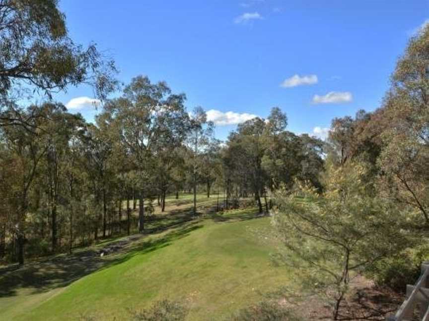 Villa Executive 2br Prosecco Resort Condo located within Cypress Lakes Resort (nothing is more central), Pokolbin, NSW