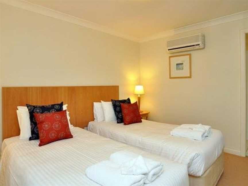 Villa Executive 2br Shiraz Resort Condo located within Cypress Lakes Resort (nothing is more central), Pokolbin, NSW