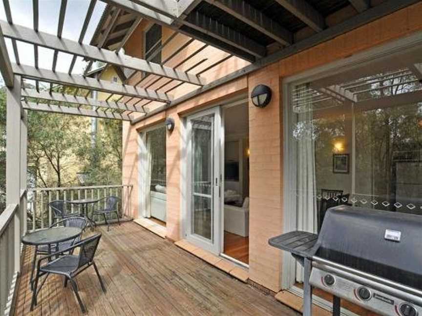 Villa Executive 2br Shiraz Resort Condo located within Cypress Lakes Resort (nothing is more central), Pokolbin, NSW