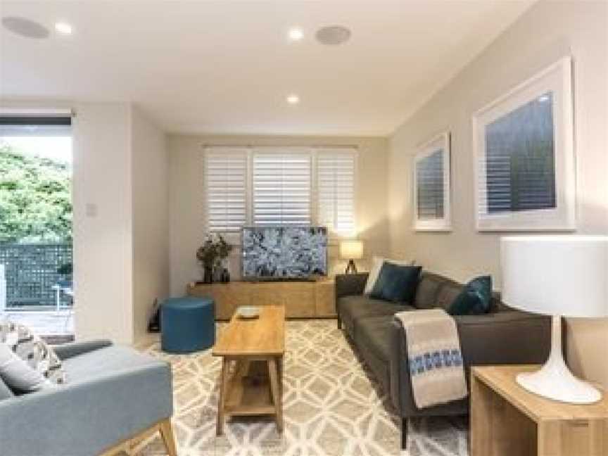 Executive 2 Storey Apartment with Pool, Surry Hills, NSW