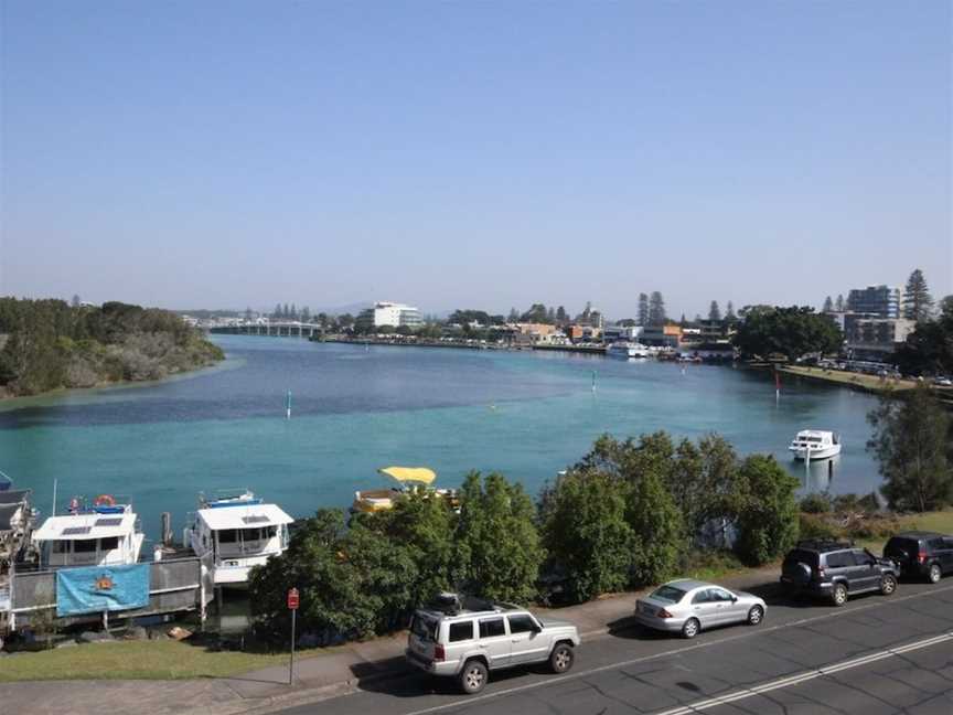 Spinnaker Unit 201, Forster, NSW