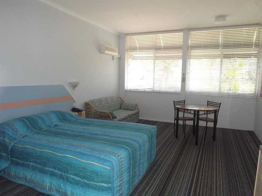 Golden Sands Motor Inn, Forster, NSW