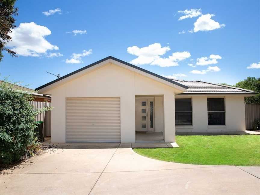 Lovely 3 Bed, 2 Bath in the City Centre, Wagga Wagga, NSW