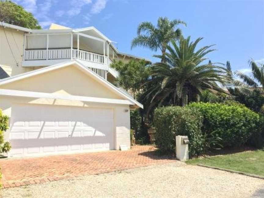 Shorebreak Studio Apartments, Sapphire Beach, NSW