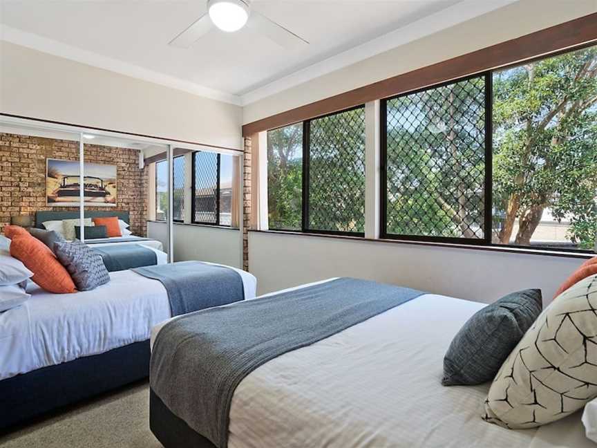 Newcastle Short Stay Accommodation - Centennial Terrace Apartments, Cooks Hill, NSW