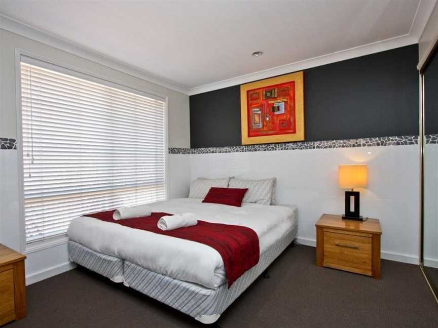 Jesmond Executive Villas, Jesmond, NSW