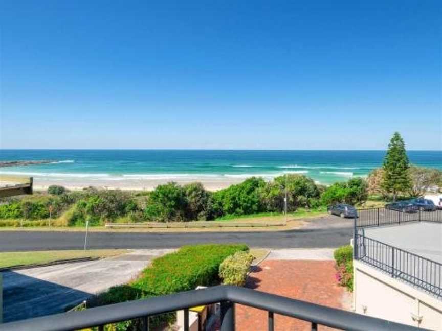 Romiaka 8 - views over the Pippi Beach, Yamba, NSW