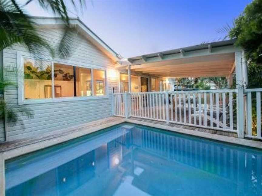 A PERFECT STAY - A Summer Cottage, Byron Bay, NSW