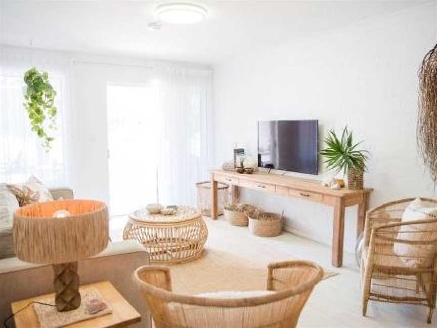 Byron Bay Accom Unit 3 34 Kendall Street - Three by the Sea, Byron Bay, NSW