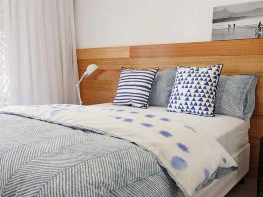 Byron Bay Accom Unit 3 34 Kendall Street - Three by the Sea, Byron Bay, NSW