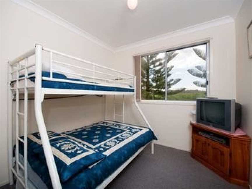 Robinson Street, Sandcastles, Townhouse 21, 23, Anna Bay, NSW