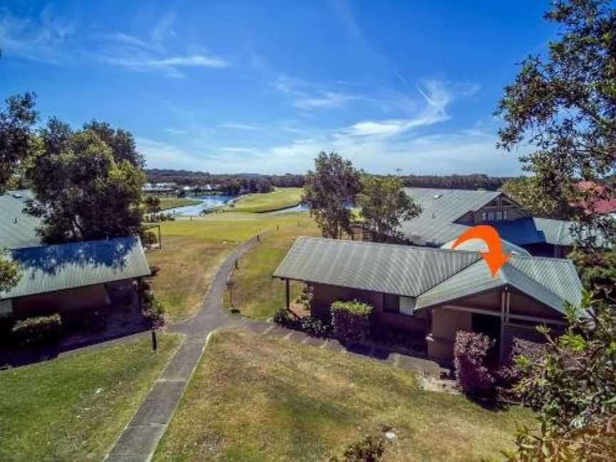 Condo 105 @ Horizons Golf Resort - Salamander Bay NSW, Salamander Bay, NSW