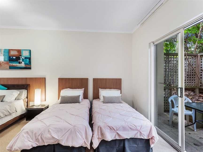 Zenith Studio Unit 3 10 Messines Street, Shoal Bay, NSW