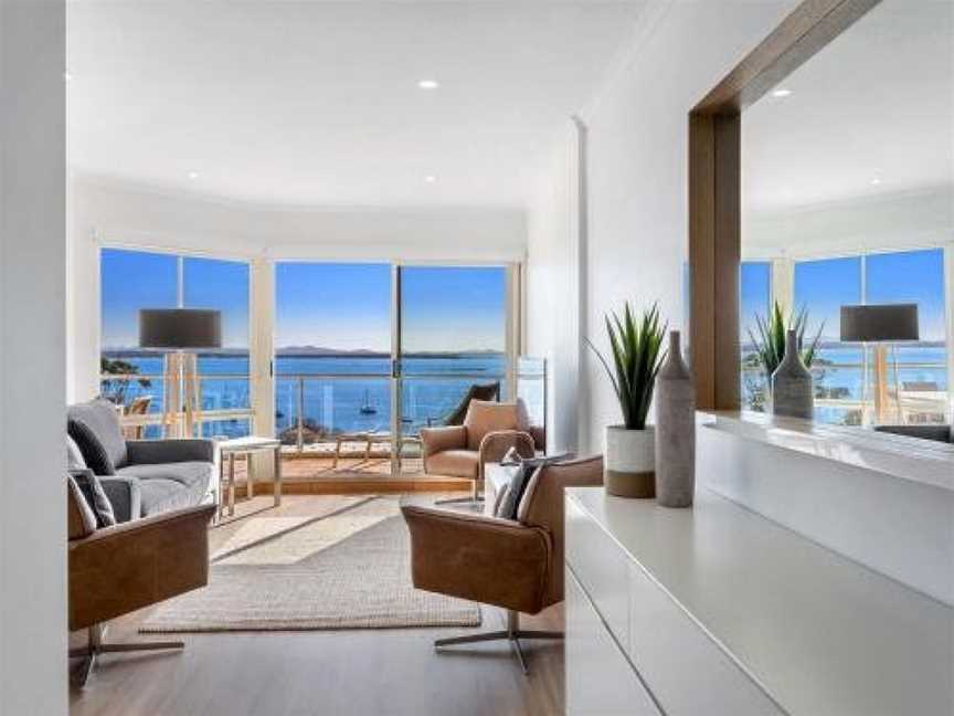 Breakwater Apartment 403, Shoal Bay, NSW