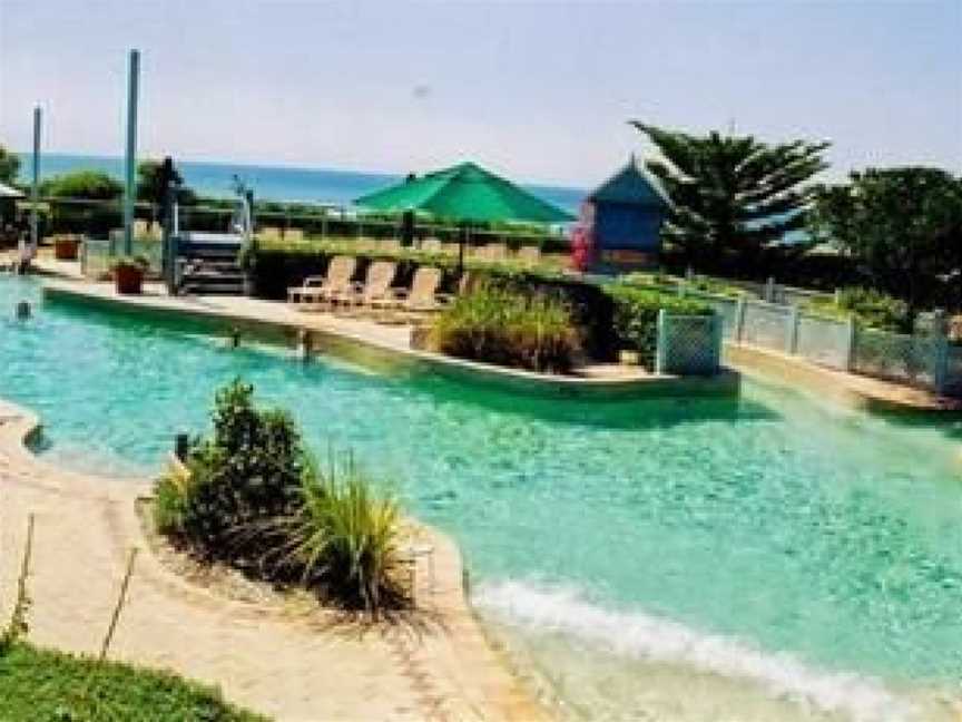 Blue Lagoon Beach Resort, Bateau Bay, NSW