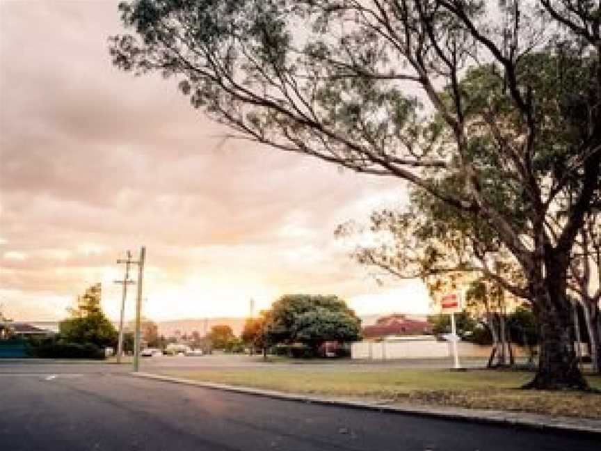 Lakeview Hotel Motel, Oak Flats, NSW