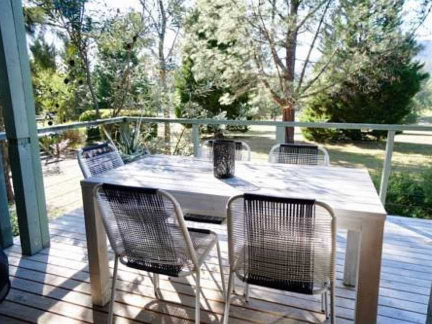 Kangaroo Valley Timber Cabin, Kangaroo Valley, NSW