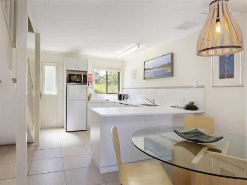 Lakeside Townhouse, Jindabyne, NSW