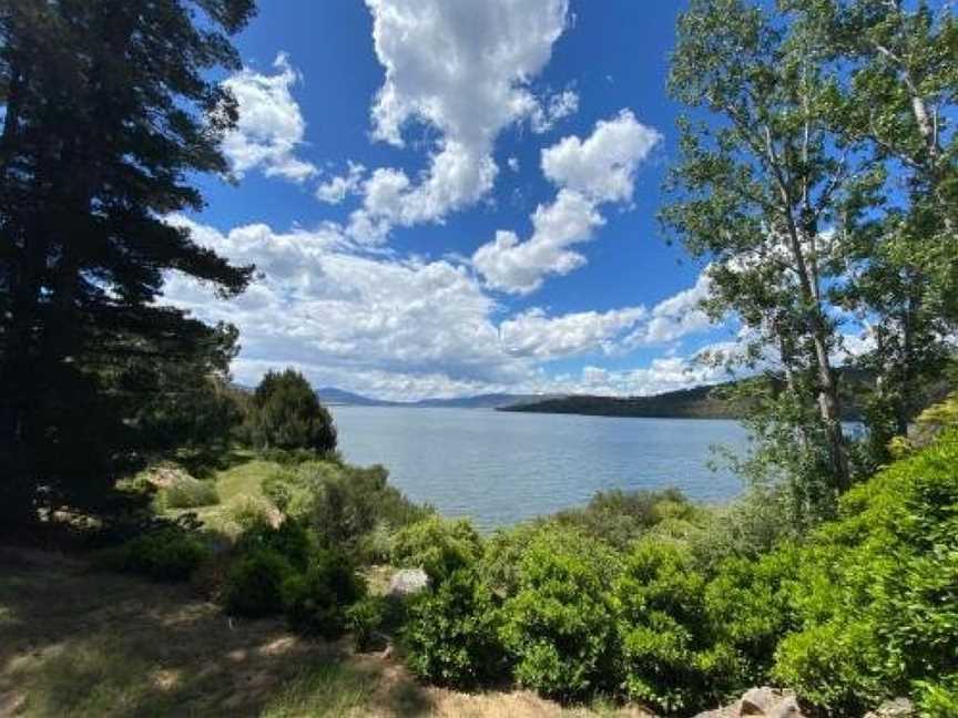 Seeblick 3 on Lake Jindabyne, Jindabyne, NSW