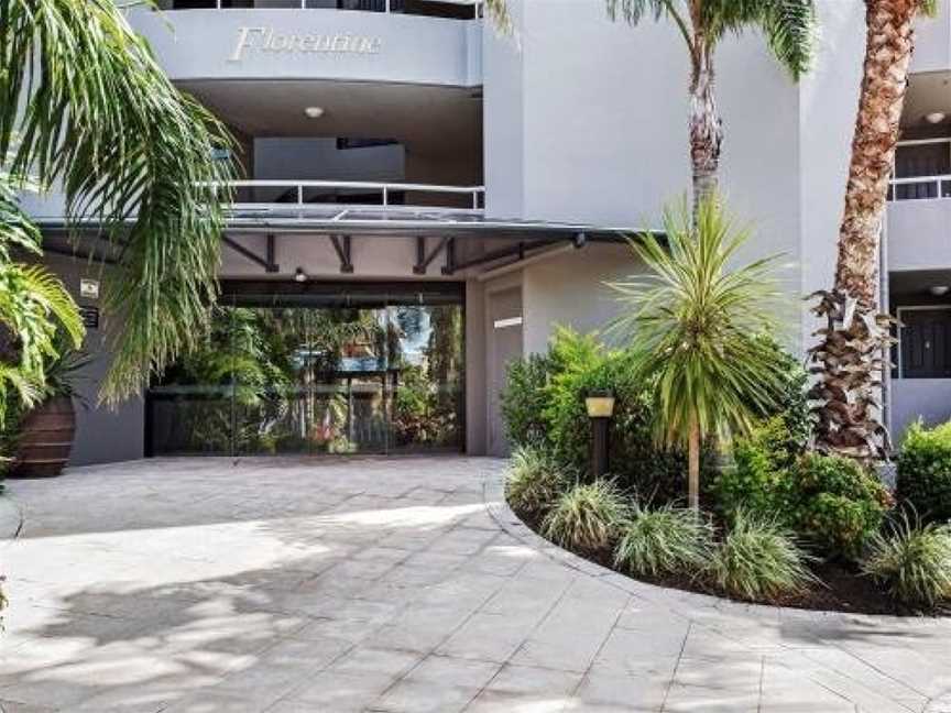 Florentine, Unit 3, 11 Columbia Close, Nelson Bay, NSW