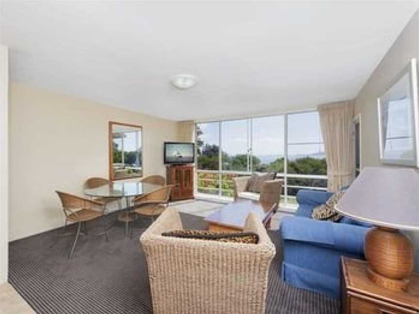 Shoalhaven, Unit 2/28 Voyager Close, Nelson Bay, NSW