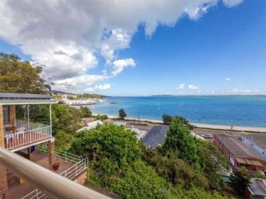 5 'Quarterdeck', 12 Magnus Street - panoramic water views & close to town, Nelson Bay, NSW