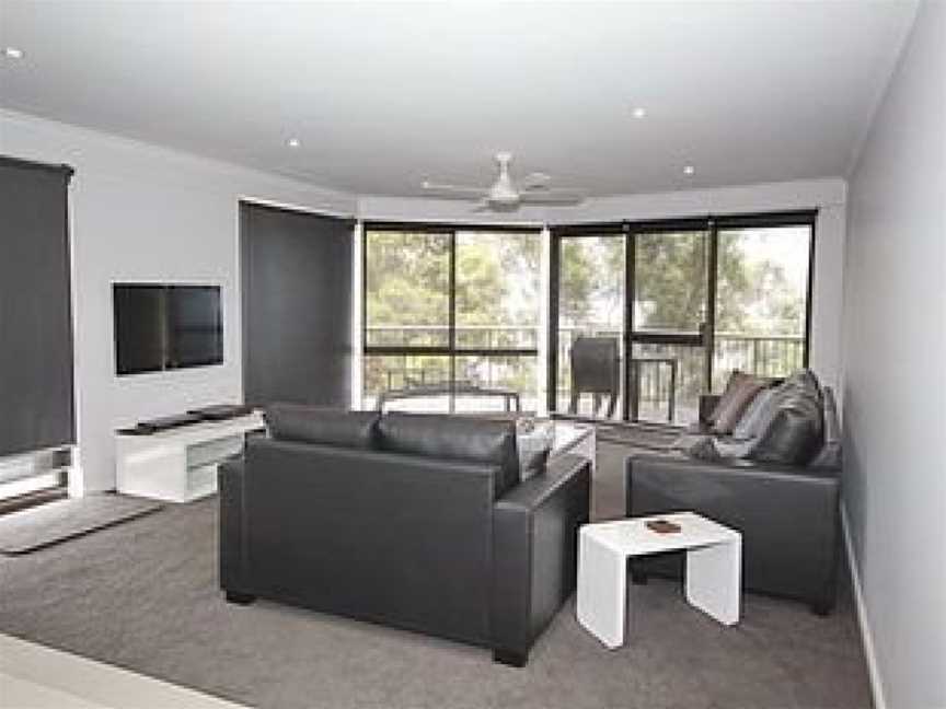 Skyline, Unit 8/12 Thurlow Avenue, Nelson Bay, NSW